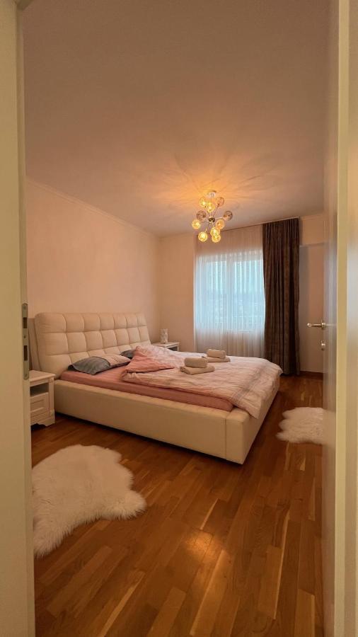 apartman nejra Tuzla Zewnętrze zdjęcie